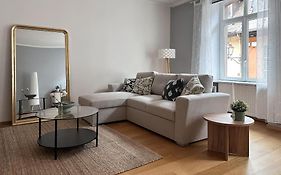 Hypercentre 80M2, A Deux Pas Du Chateau Des Rohan